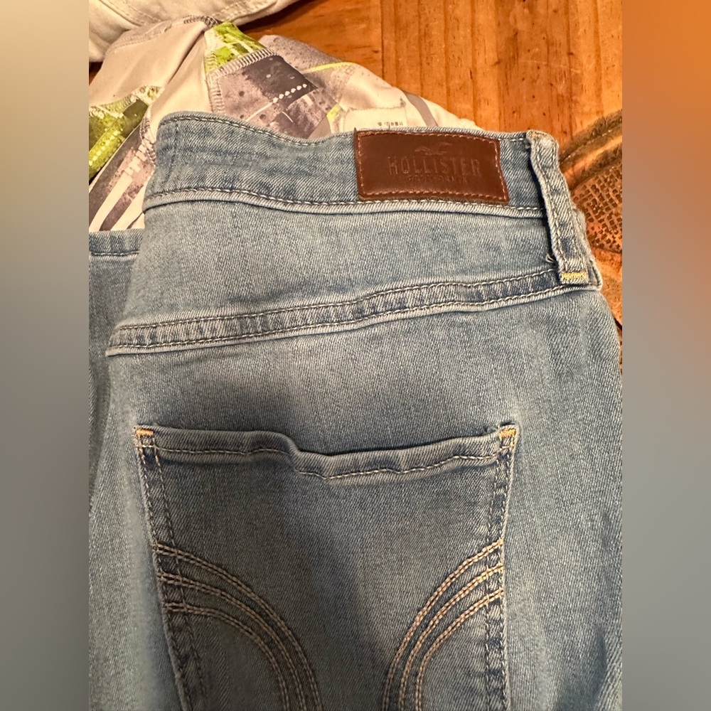 Hollister slim ultra high rise